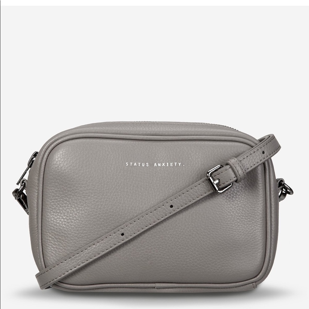Status anxiety Plunder crossbody